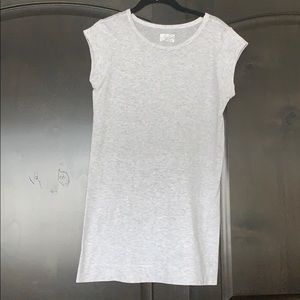 Athleta short cap sleeve T-shirt tunic Gray Small